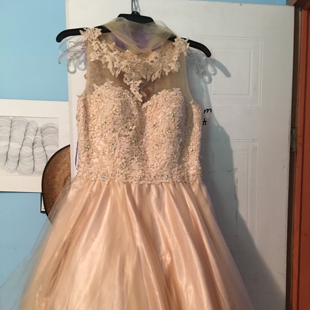 Short dress. Worn once!